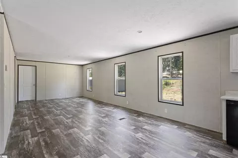 103 Hideaway Ct, Easley, SC 29640 photo 8