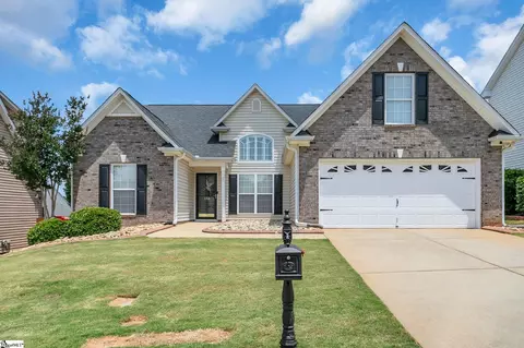 132 Saint Johns St, Simpsonville, SC 29680