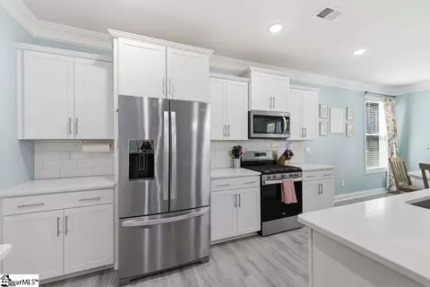 Kitchen - 117 Gretta Trl, Pendleton, SC 29670 photo 2 of 4
