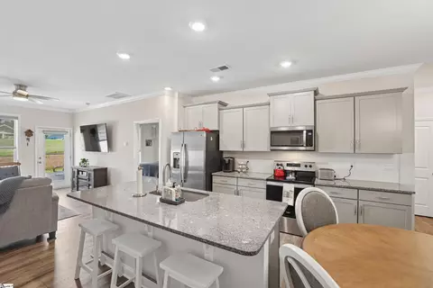 Kitchen - 505 Yellow Fox Rd, Greer, SC 29650 photo 1 of 3