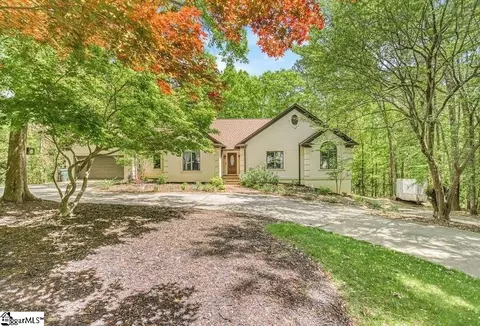 228 Murifield Dr, Spartanburg, SC 29306