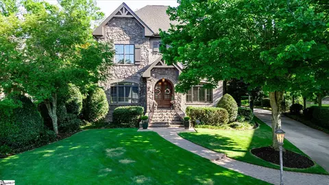 10 Travertine Ct, Greenville, SC 29615