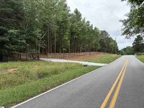 221 Glenn Ferry Rd, Fair Play, SC 29643