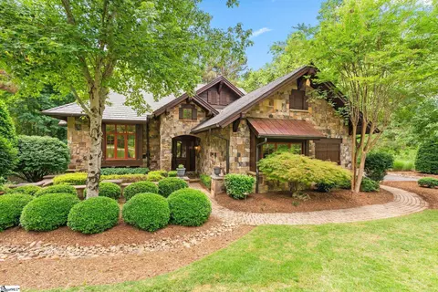 201 Ironwood Ct, Salem, SC 29676