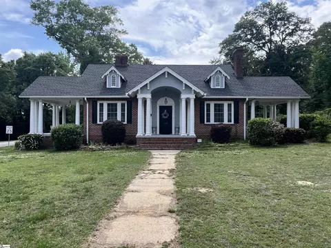 409 Brown Ave, Belton, SC 29627