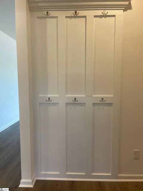 Entry Way - 19 Halsey St, Central, SC 29630 photo 4 of 4
