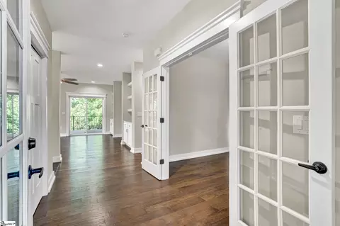 Entry Way - 892 Chrenshaw St, Pendleton, SC 29670 photo 1 of 2
