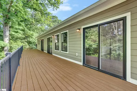 Exterior - 892 Chrenshaw St, Pendleton, SC 29670 photo 2 of 3