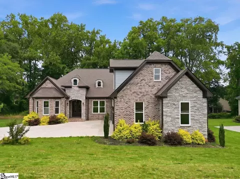 105 Bree Dr, Anderson, SC 29621