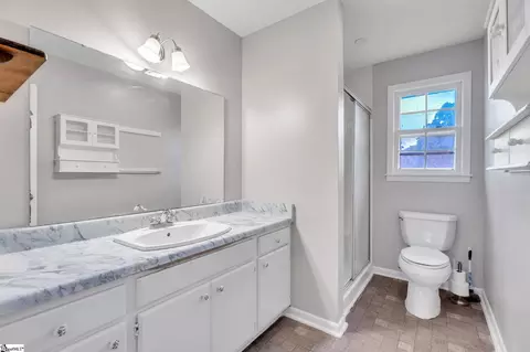 Bath - 511 Clarendon Dr, Easley, SC 29642 photo 1 of 2