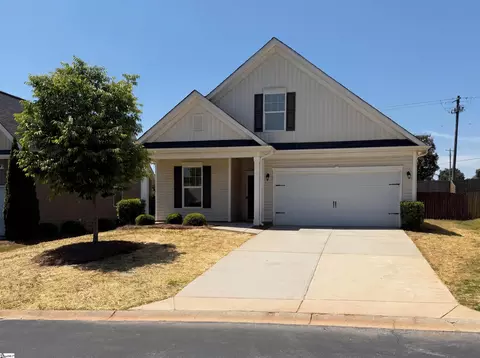 217 Cassingham Ln, Boiling Springs, SC 29316