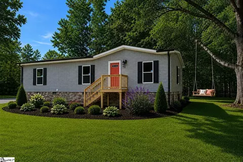 656 Plainview Dr, Spartanburg, SC 29307