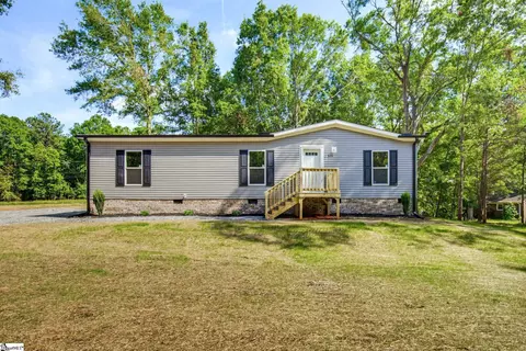 656 Plainview Dr, Spartanburg, SC 29307
