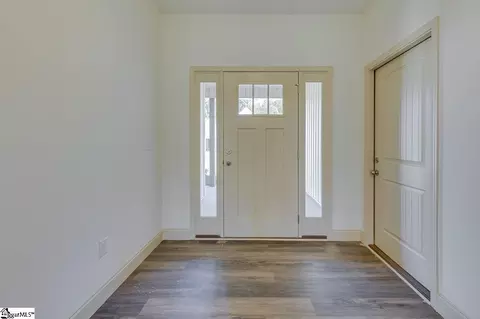 Entry Way - 106 Old Glory Ct, Pickens, SC 29671 photo 2 of 5