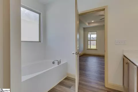Entry Way - 106 Old Glory Ct, Pickens, SC 29671 photo 5 of 5