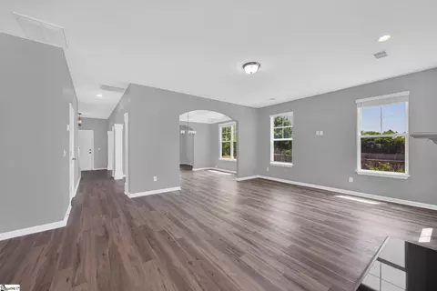 Living - 504 Heirloom Ct, Easley, SC 29642 photo 6 of 6