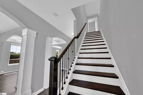 Entry Way - 504 Heirloom Ct, Easley, SC 29642 photo 4 of 7