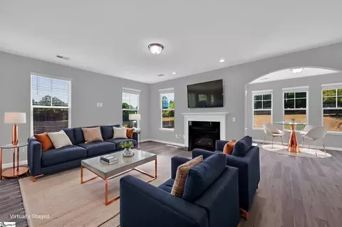 Living - 504 Heirloom Ct, Easley, SC 29642 photo 1 of 6