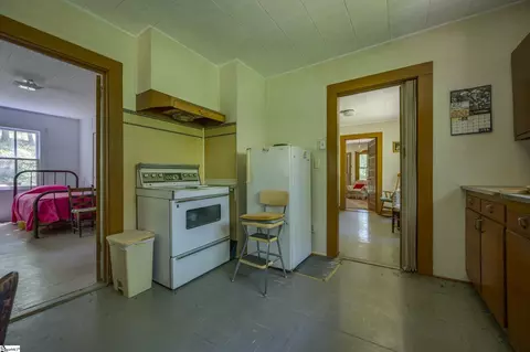 Entry Way - 77 First St, Tryon, NC 28782 photo 1 of 1