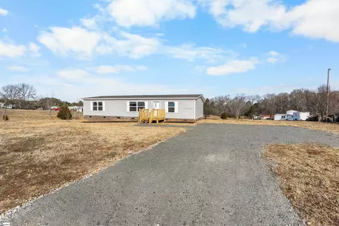 585 Happy Valley Rd, Fountain Inn, SC 29644