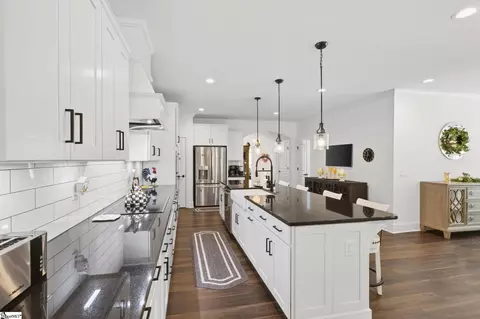 Kitchen - 612 Elexa Ct, Greer, SC 29650 photo 4 of 5