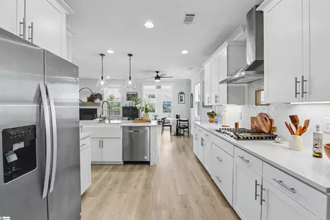 Kitchen - 563 Backacre Ct, Greer, SC 29651 photo 1 of 4