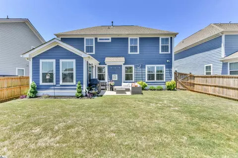 Exterior - 563 Backacre Ct, Greer, SC 29651 photo 4 of 8