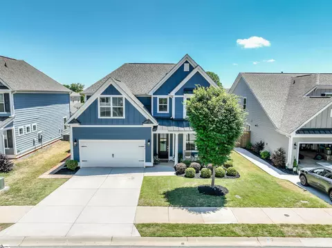 Exterior - 563 Backacre Ct, Greer, SC 29651 photo 2 of 8