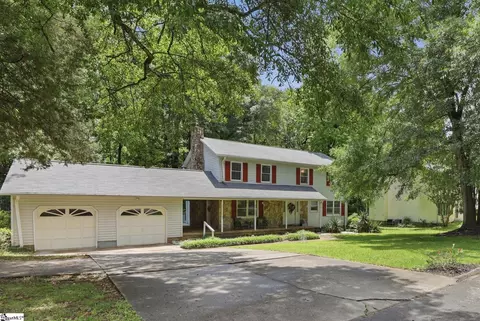 119 Gail Dr, Mauldin, SC 29662