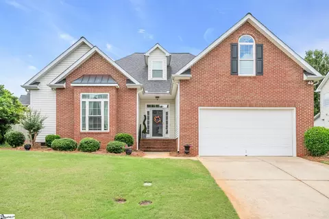 7 Hoptree Dr, Greer, SC 29650