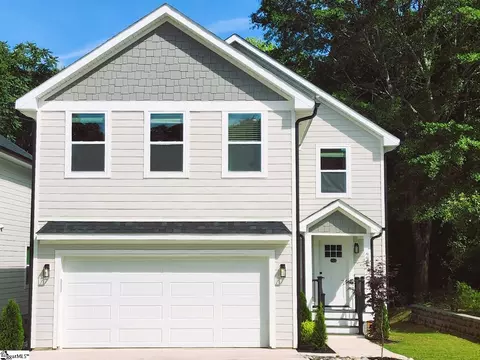24 Laurel Dr, Greenville, SC 29607