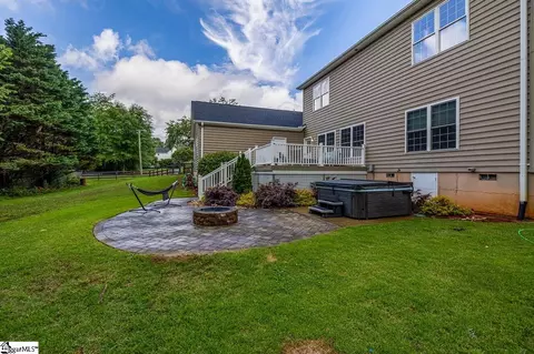 Exterior - 445 Albatross Rd, Easley, SC 29640 photo 5 of 6