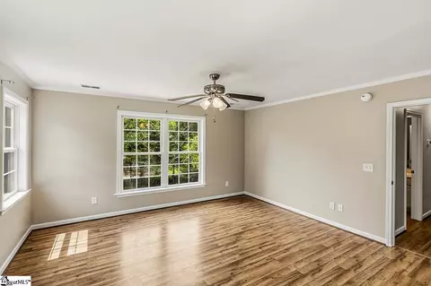 Living - 445 Albatross Rd, Easley, SC 29640 photo 3 of 3