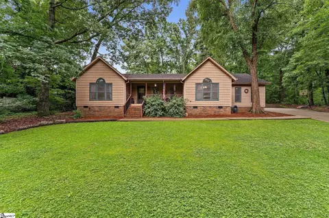 Exterior - 159 Plantation Dr, Easley, SC 29642 photo 2 of 9
