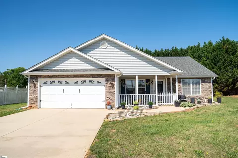 111 Inman Rd, Inman, SC 29349