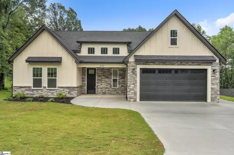 800 Glassy Rd, Landrum, SC 29356