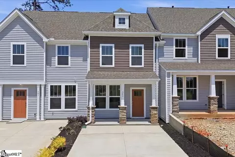 303 Speyside Ln, Anderson, SC 29621