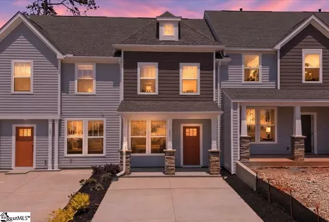 303 Speyside Ln, Anderson, SC 29621