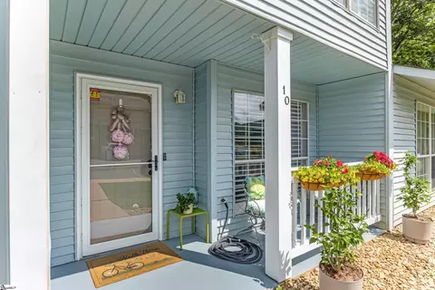 10 Bear Grass Ct, Greenville, SC 29605