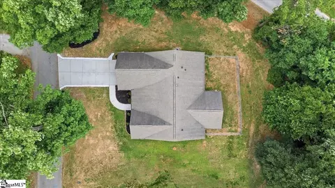 View/Area - 2222 Wright Dr, Greer, SC 29651 photo 1 of 7