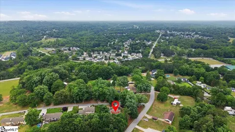 View/Area - 2222 Wright Dr, Greer, SC 29651 photo 3 of 7