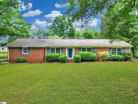 505 Greenview Dr, Anderson, SC 29625