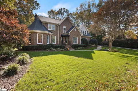 Exterior - 805 E Silverleaf St, Greer, SC 29650 photo 2 of 8