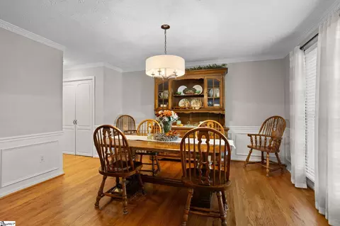 Dining - 805 E Silverleaf St, Greer, SC 29650 photo 1 of 2