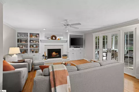 Other - 805 E Silverleaf St, Greer, SC 29650 photo 4 of 11