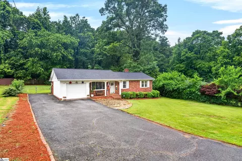 549 Barnwell Rd, Spartanburg, SC 29303