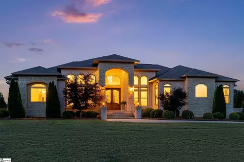 3505 Ballenger Rd, Greer, SC 29651