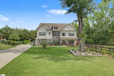 12 Peyton Ln, Simpsonville, SC 29681