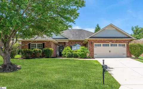 407 Jewelwood Dr, Lyman, SC 29365