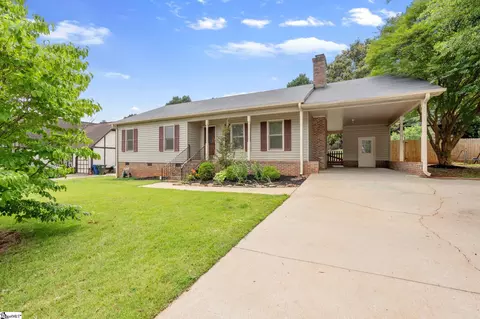 202 Barley Run, Simpsonville, SC 29681